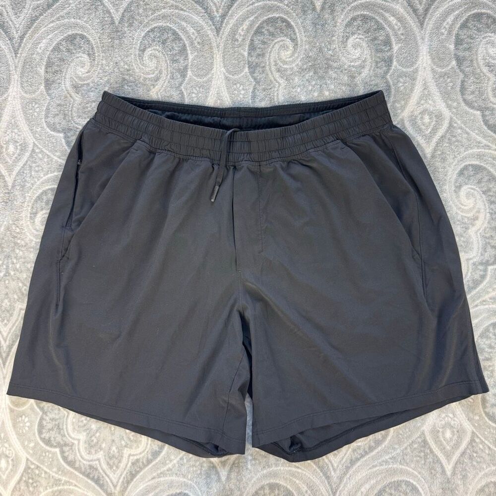 Mens Lululemon Hawaii Exclusive Pace Breaker Shorts - Picture 1 of 4